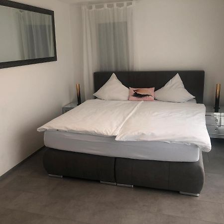 Kerzers Hotel Hippel Krone מראה חיצוני תמונה