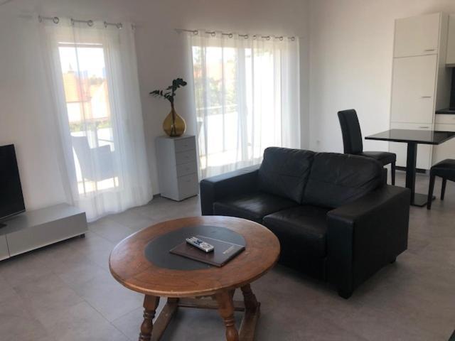 Kerzers Hotel Hippel Krone מראה חיצוני תמונה