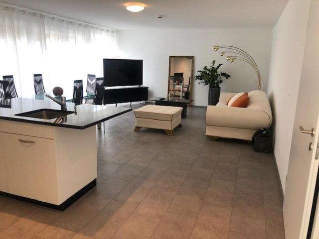 Kerzers Hotel Hippel Krone מראה חיצוני תמונה