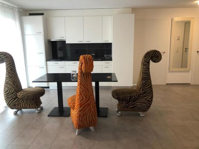 Kerzers Hotel Hippel Krone מראה חיצוני תמונה